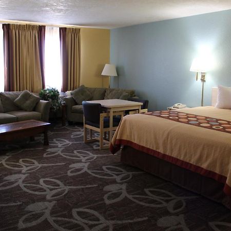 Super 8 By Wyndham Nephi Hotel Eksteriør billede